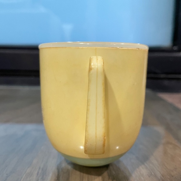 Vintage (1960's) Tommee Tippee Toddler Cup w/ 2 Different Lids - Picture 8 of 14